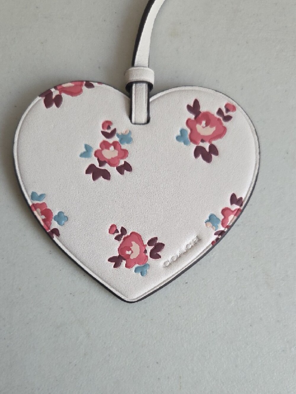 Coach Heart-Shaped Floral Leather Bag Charm in White - Picture 2 of 5